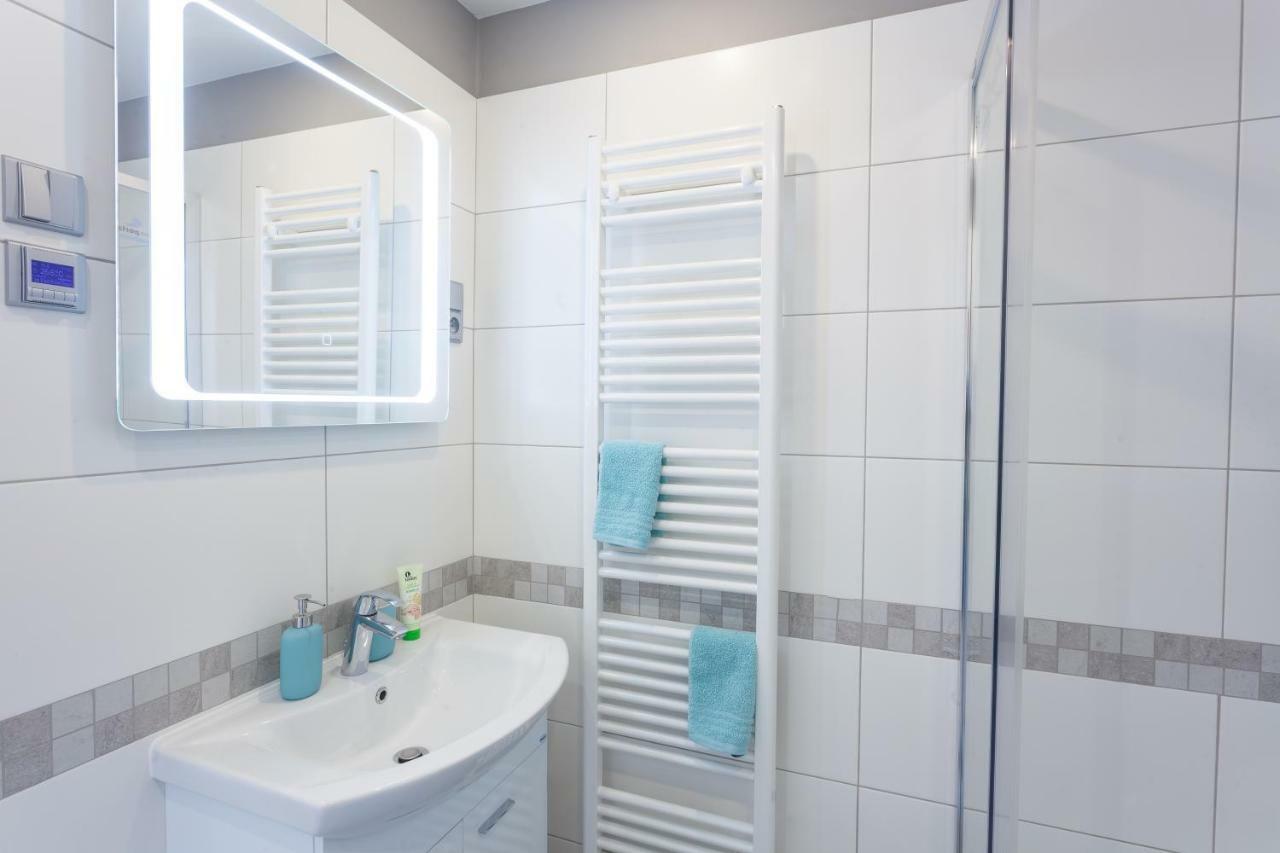 Apartamento Eliska Praga Exterior foto